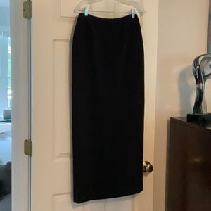 Caché full length lined black skirt